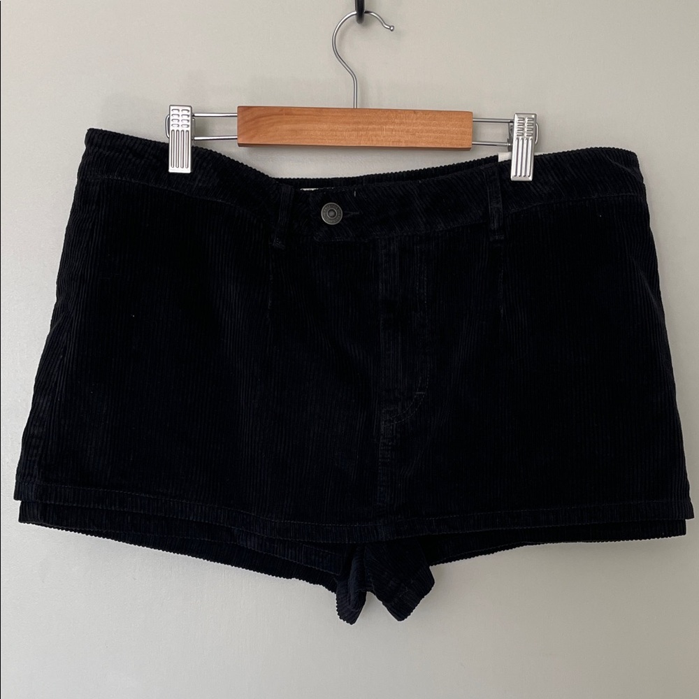We The Free Black Gala-Vanting Low Rise Mini Skort